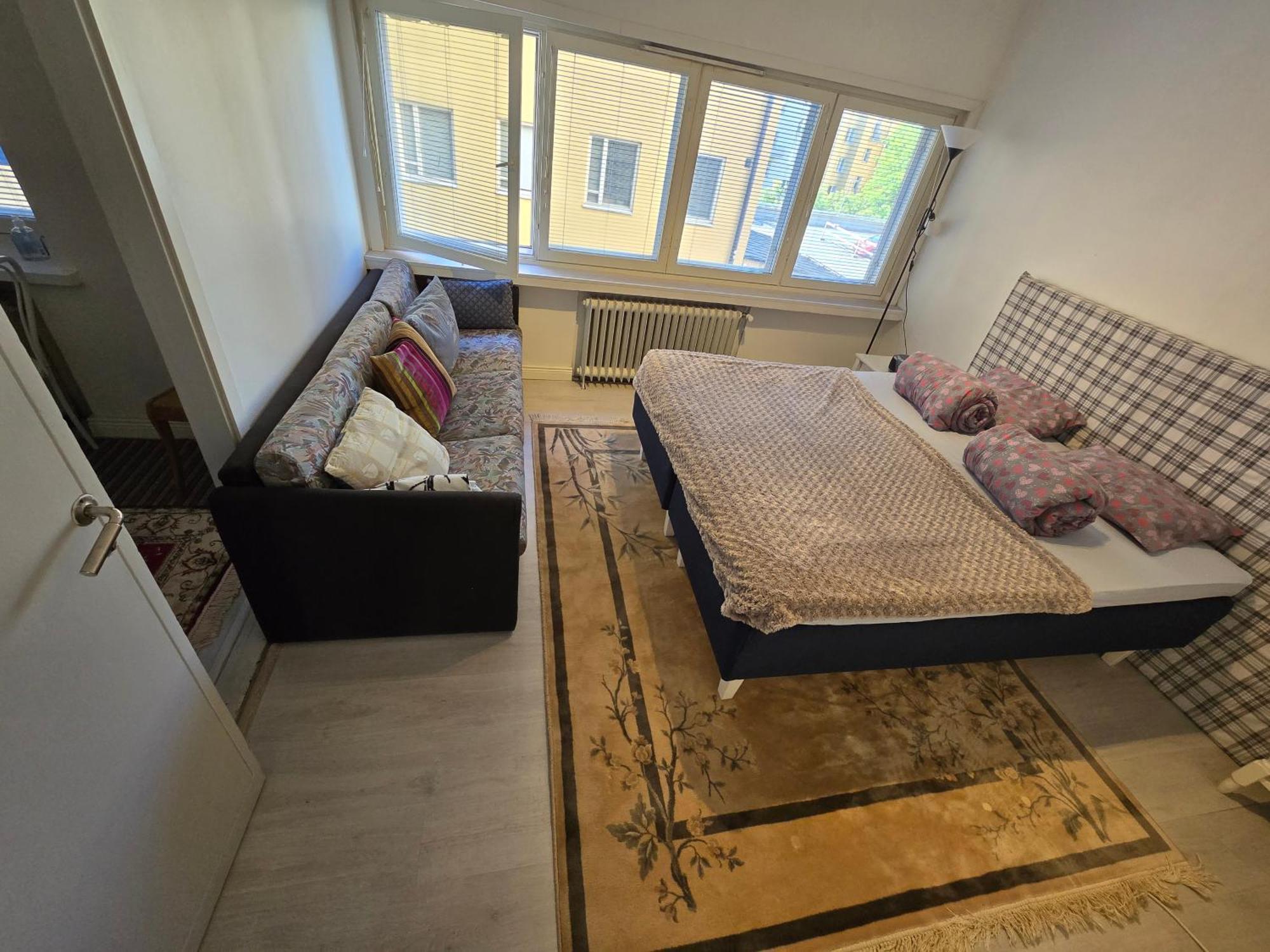 Centric Cozy Entire Studio In Kallio, Helsinki Exterior photo